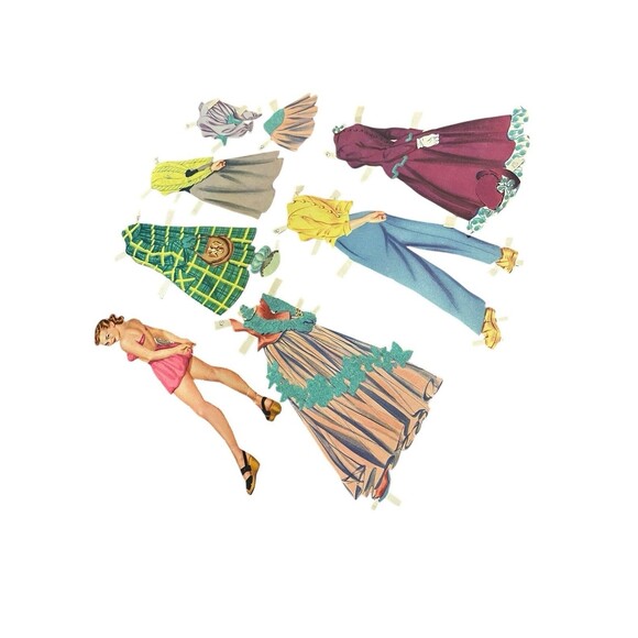 Vintage 9 Piece Paper Doll With Clothing Circa 1940s - Picture 3 of 4